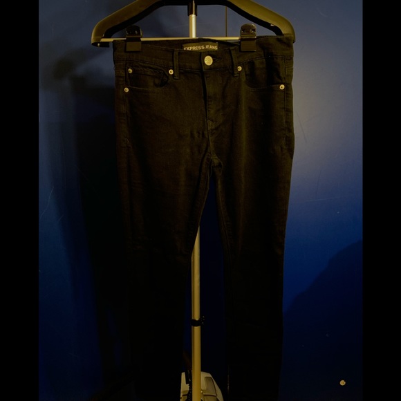 Express Denim - Express Jeans black Legging mid rise 6 short Express Denim - Express Jeans black Legging mid rise 6 short